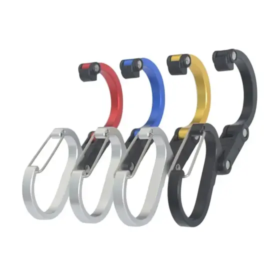 Multifunktionaler Clip-Karabiner mit 360°-Drehfunktion aus Aluminium Multifunktionaler Clip-Karabiner mit 360°-Drehfunktion aus Aluminium